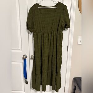 Olive Green Tiered Short Sleeve Women’s Dress